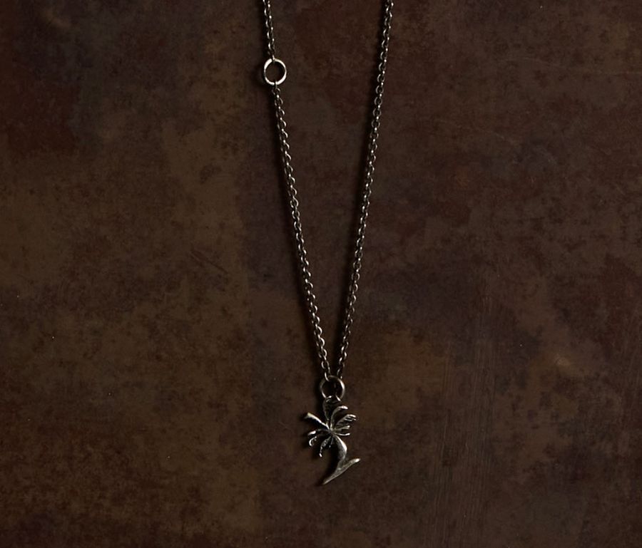 Chain Mini Palm